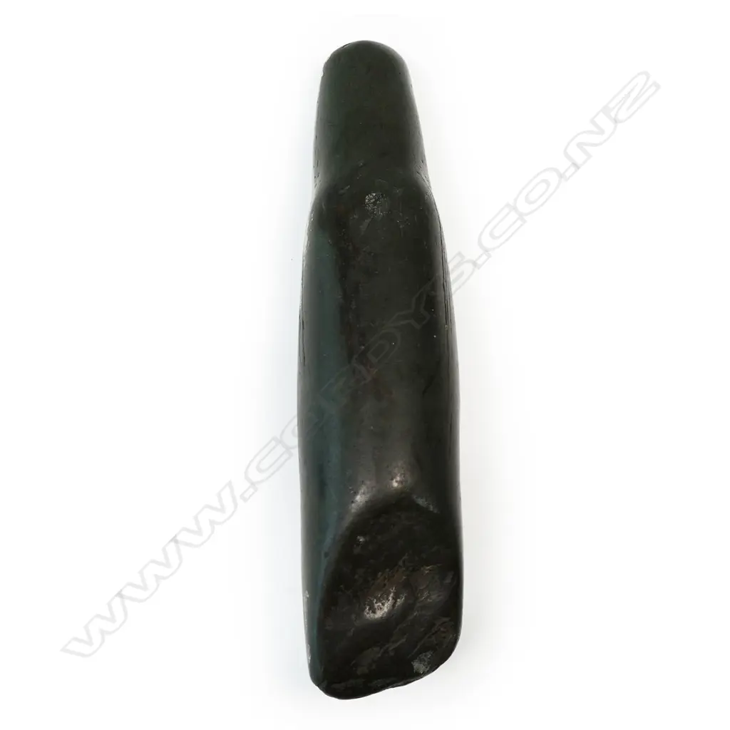A large Māori pre-European stone toki (adze), Image 1++